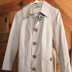 Perfect lightweight Michael Kors Trenchcoat